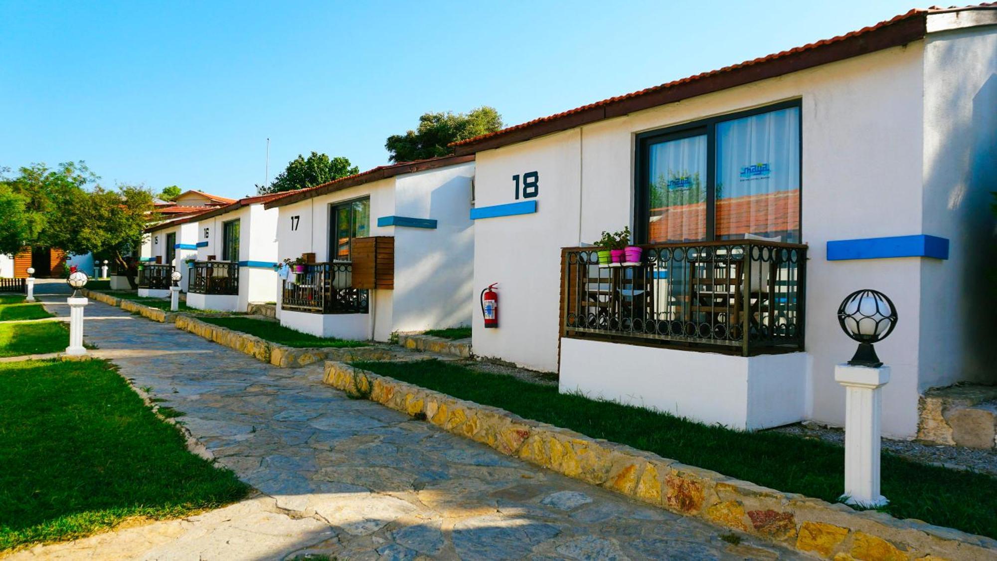 Maya Bistro Hotel&Beach Siğacık Exterior foto